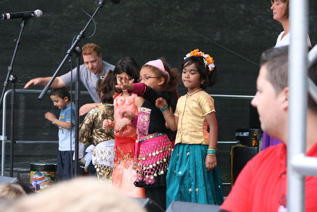 gal/2010/2010 Saitentwist Essen Original Moderation und Kinderbuehne 11.09/2010 Saitentwist 11.09. Moderation Essen Original HIrschlandplat 067.jpg